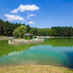 Озеро в санатории Машук Aква Терм в городе Железноводске - фотография