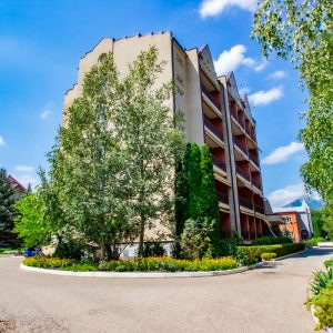 Корпус в санатории Машук Aква Терм в городе Железноводске - фотография