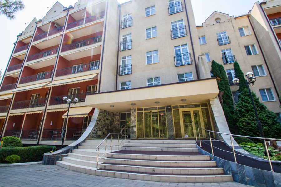 Корпус в санатории Машук Aква Терм в городе Железноводске - фотография