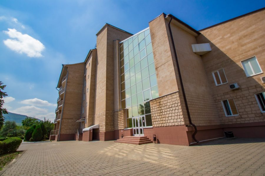 Корпус в санатории Машук Aква Терм в городе Железноводске - фотография