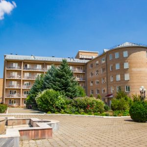 Корпус в санатории Машук Aква Терм в городе Железноводске - фотография