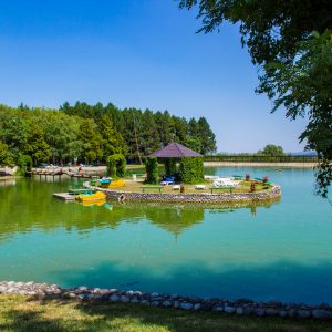 Озеро в санатории Машук Aква Терм в городе Железноводске - фотография