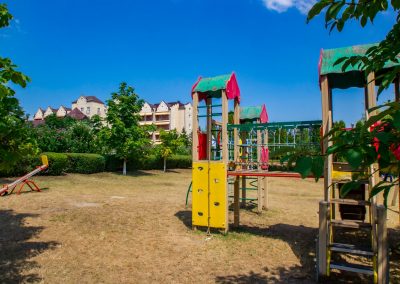 Детская площадка в санатории Машук Aква Терм в городе Железноводске - фотография