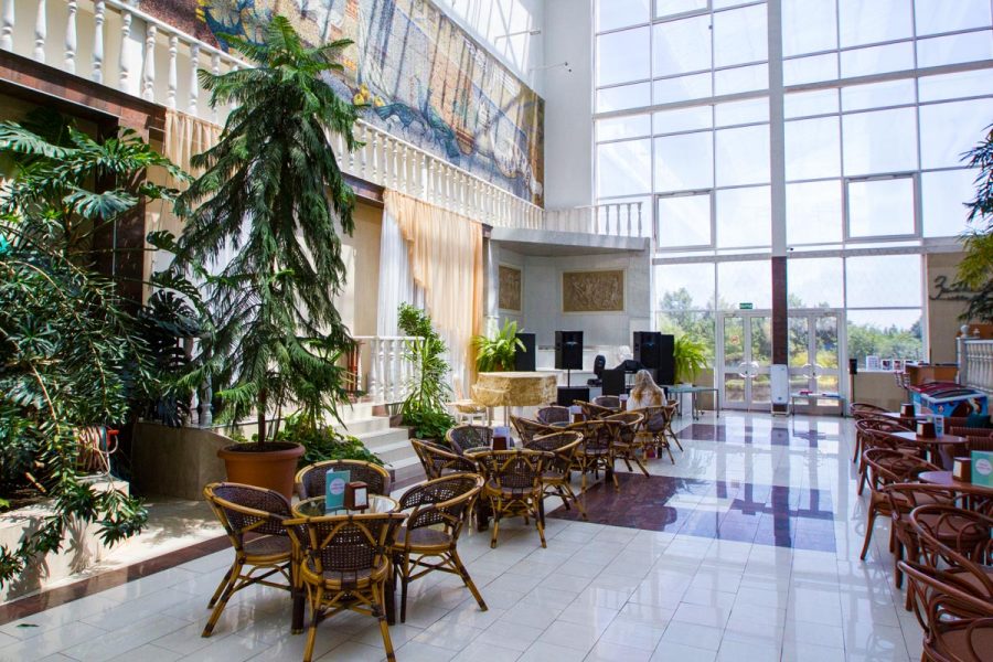 Зимний сад в санатории Машук Aква Терм в городе Железноводске - фотография