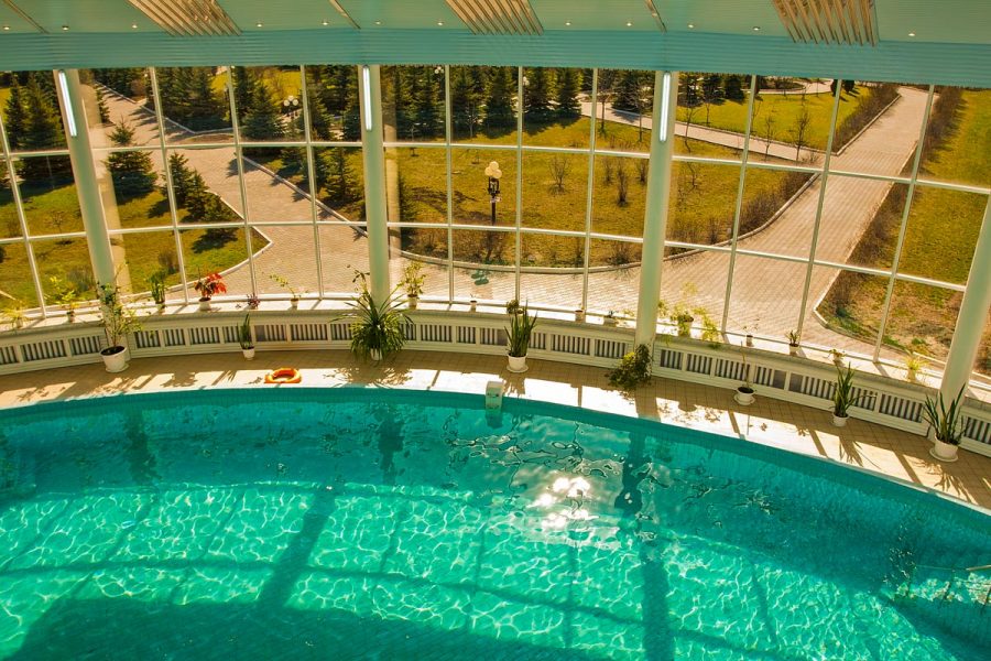 Бассейн в санатории Машук Aква Терм в городе Железноводске - фотография