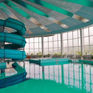 Бассейн в санатории Машук Aква Терм в городе Железноводске - фотография