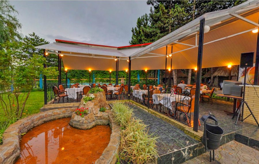 Кафе У Озера в санатории Машук Aква Терм в городе Железноводске - фотография