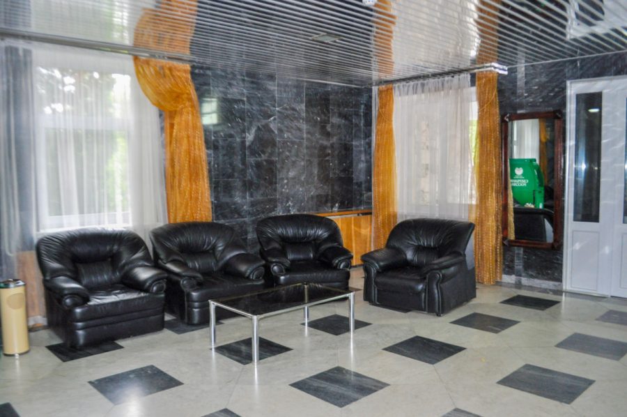 Холл в санатории Машук Aква Терм в городе Железноводске - фотография