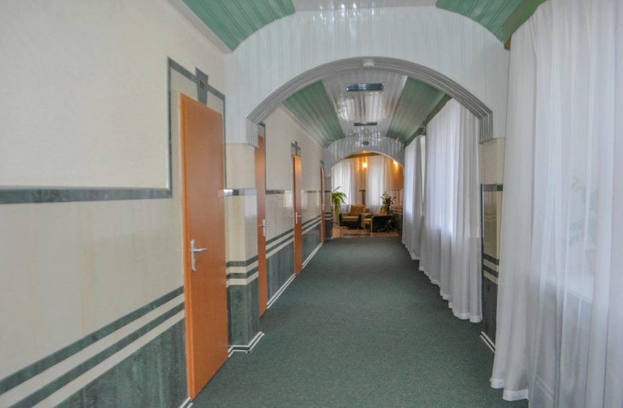 Коридор в санатории Машук Aква Терм в городе Железноводске - фотография