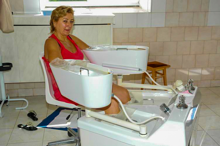 Вихревые ванны в санатории Машук Aква Терм в городе Железноводске - фотография