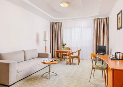 Suite 2 комнатный 2 местный (корпус С) уровень 4 в санатории Машук Aква Терм в городе Железноводске - фотография