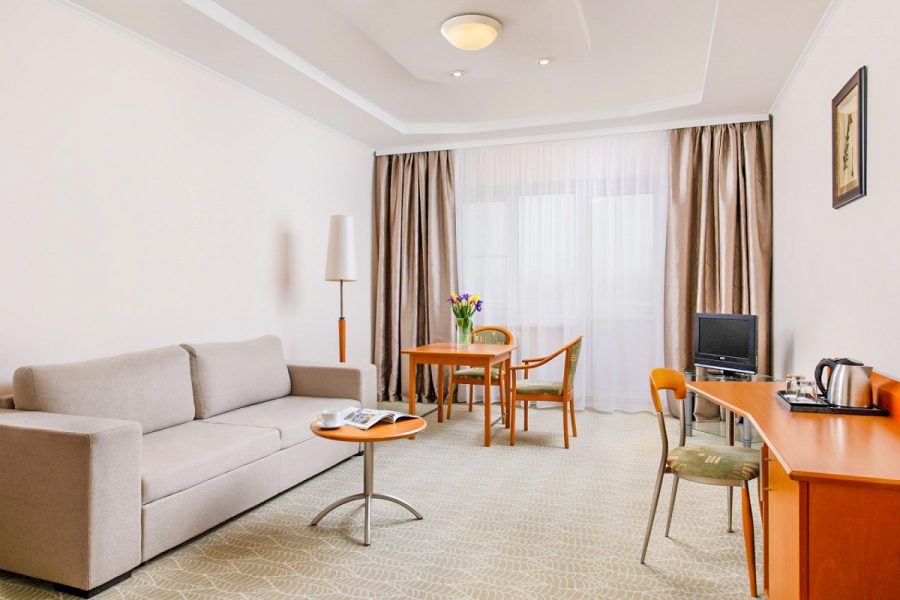 Suite 2 комнатный 2 местный (корпус С) уровень 4 в санатории Машук Aква Терм в городе Железноводске - фотография