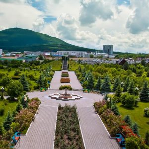 Территория в санатории Машук Aква Терм в городе Железноводске - фотография