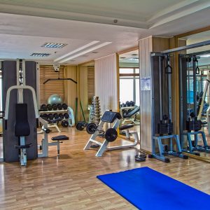 Тренажерный зал в санатории Машук Aква Терм в городе Железноводске - фотография