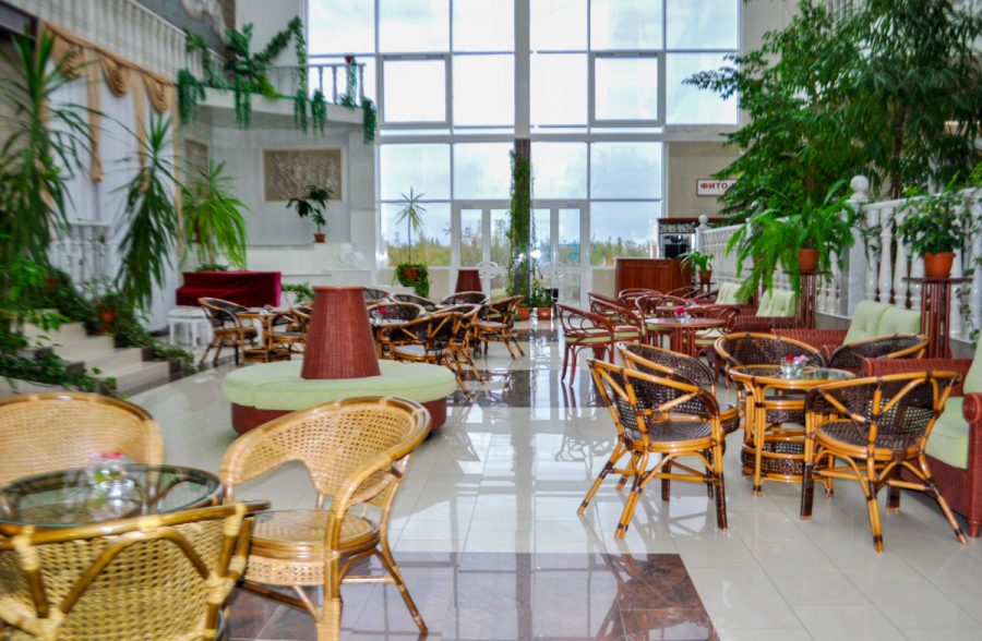 Зимний сад в санатории Машук Aква Терм в городе Железноводске - фотография