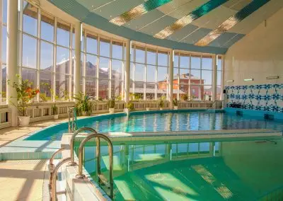 Бассейн в санатории Машук Aква Терм в городе Железноводске - фотография