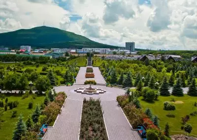 Территория в санатории Машук Aква Терм в городе Железноводске - фотография