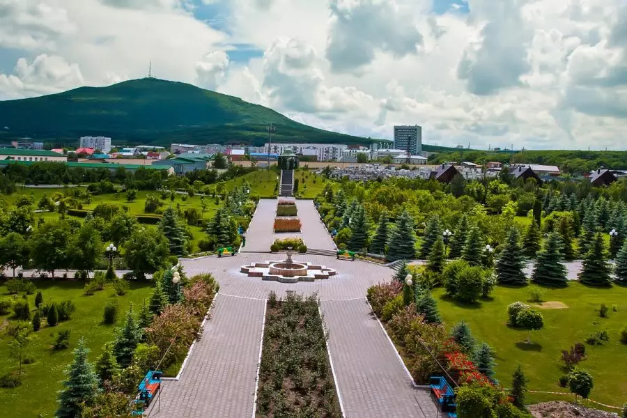 Территория в санатории Машук Aква Терм в городе Железноводске - фотография
